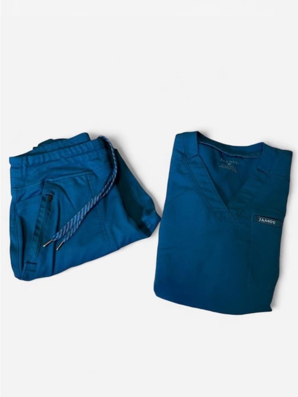 Jaanuu Scrub Set Teal Blue Healthcare Nursing Size Medium Top, Pant Size Small